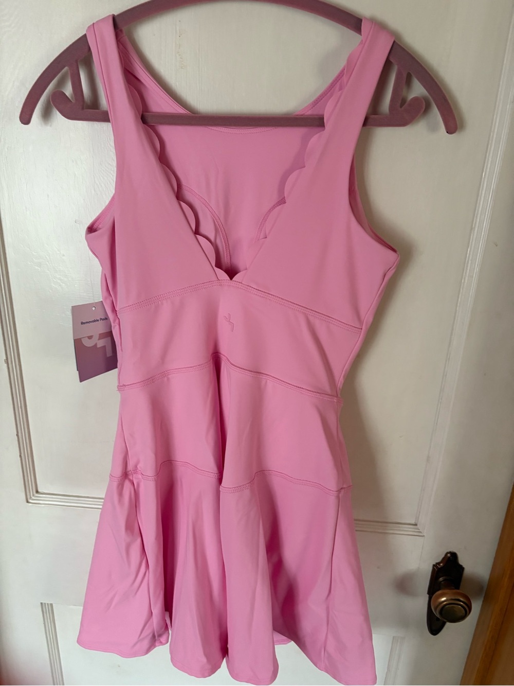 JoyLab Pink Scalloped Sports Bra - Picture 2 of 4